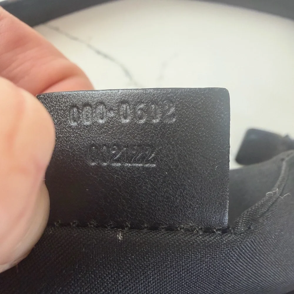 Authentic Gucci Black GG Canvas hobo Shoulder Bag - Picture 9 of 10